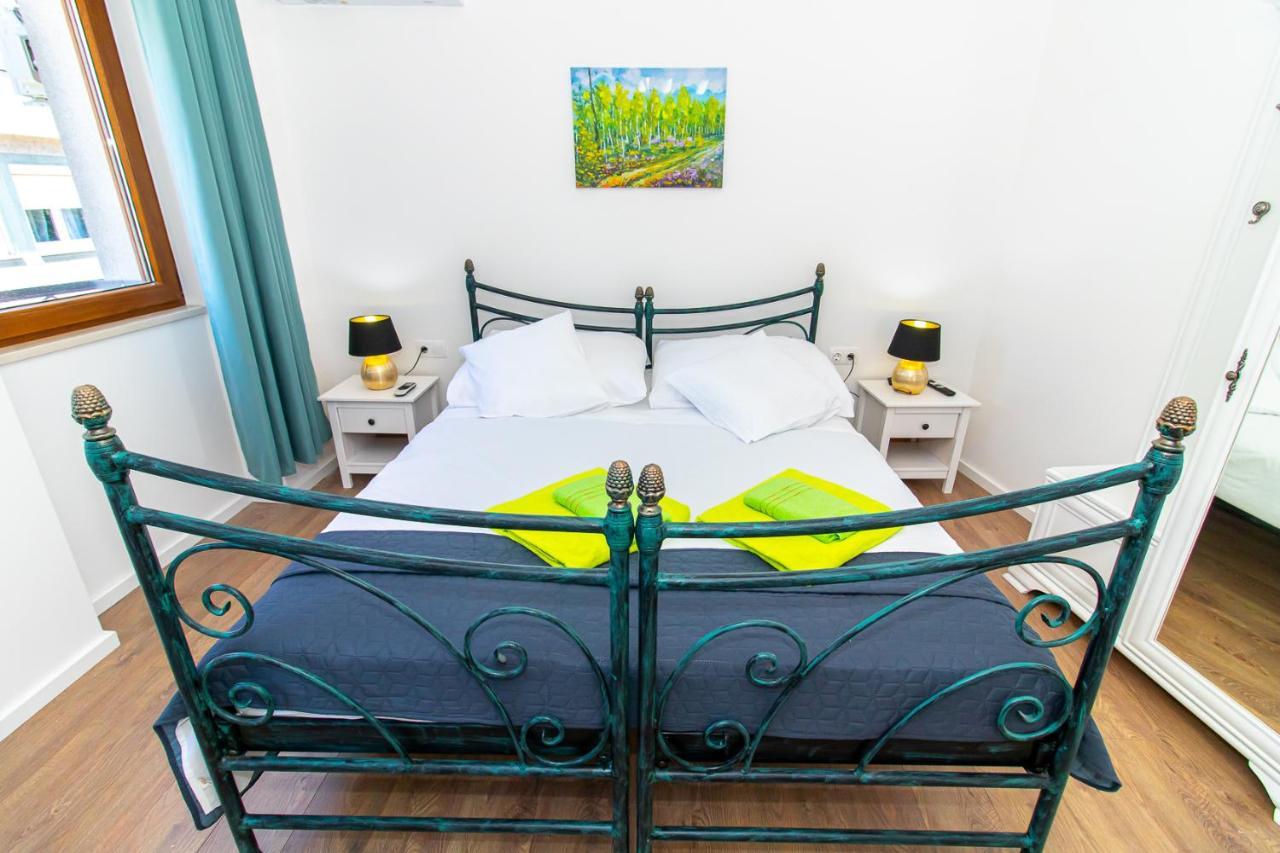 Luxury Apartments Iris Mostar Eksteriør billede