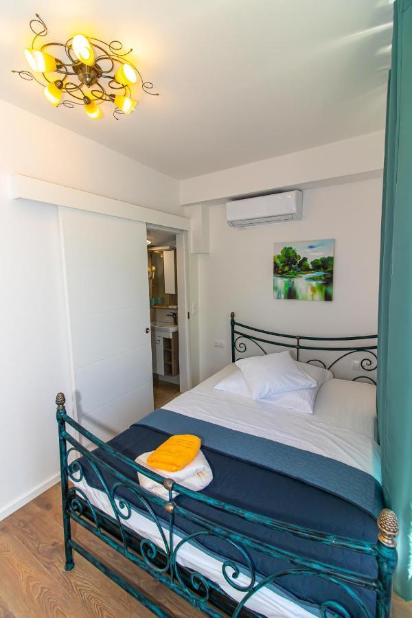 Luxury Apartments Iris Mostar Eksteriør billede